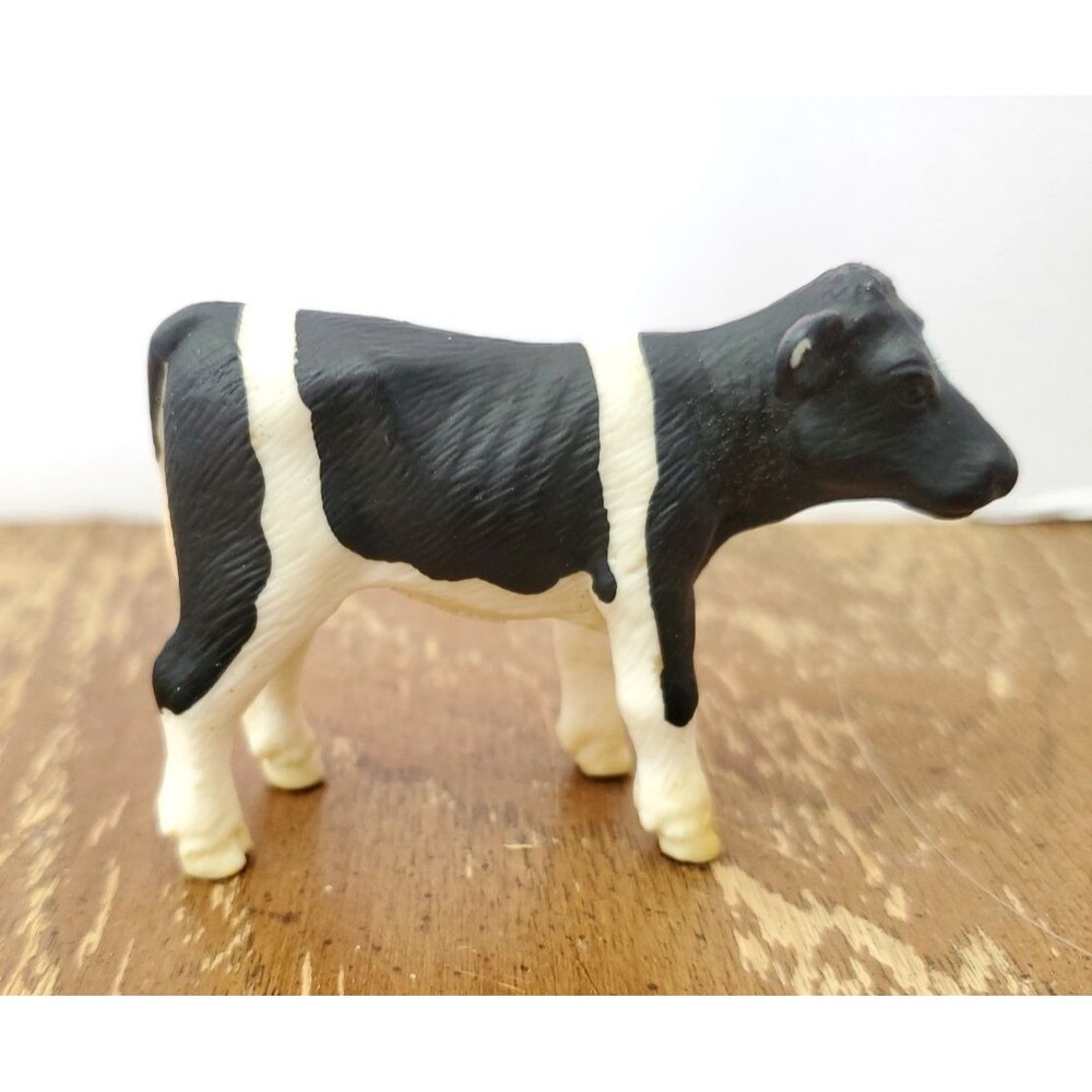 Retired (2000) Schleich 13139 Calf Black White Holstein Dairy Animal Farm Life